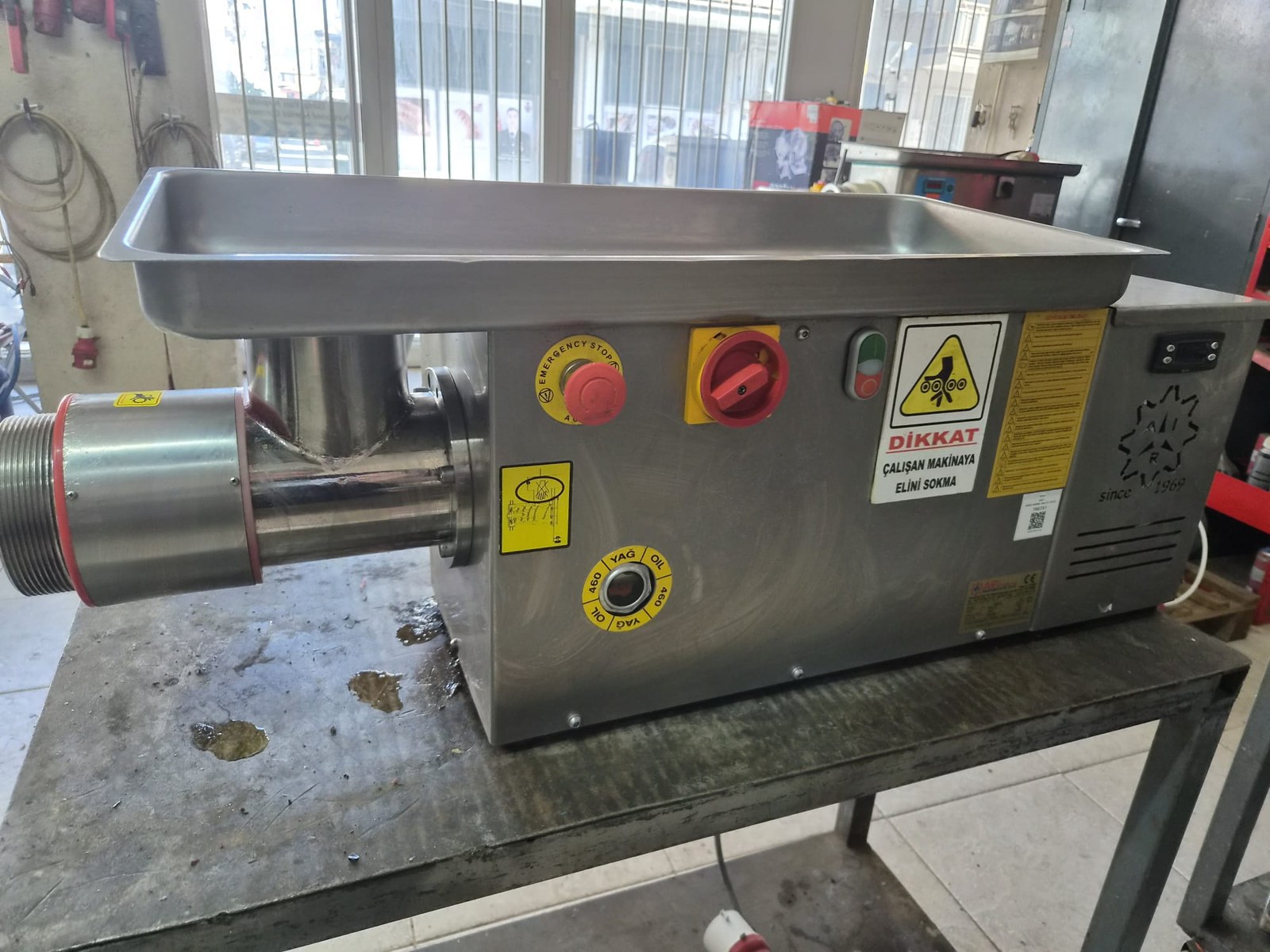 Arı 32 No Soğutmalı Komple Krom Kıyma Makinesi